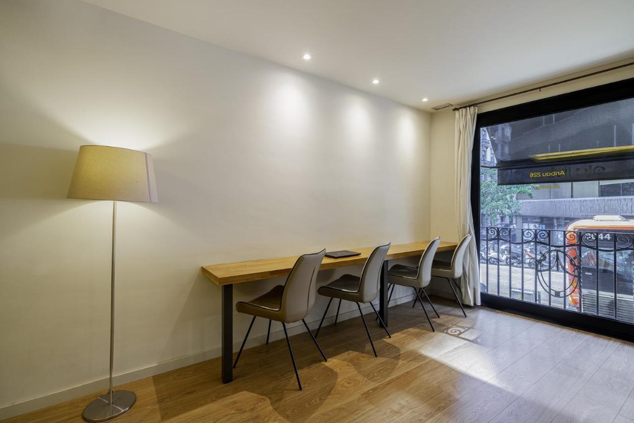 Ola Living Diagonal II Apartments Барселона Екстер'єр фото