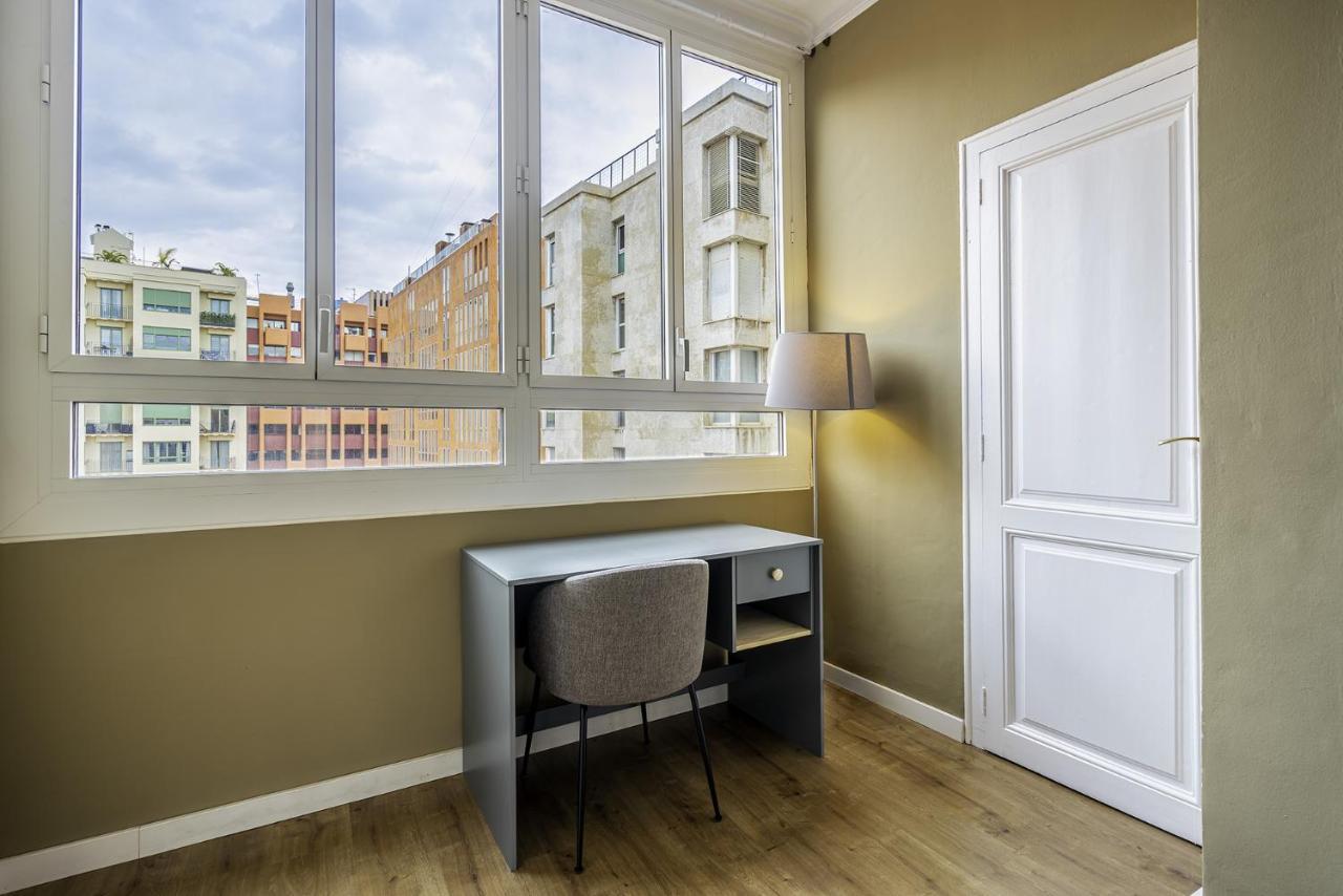Ola Living Diagonal II Apartments Барселона Екстер'єр фото